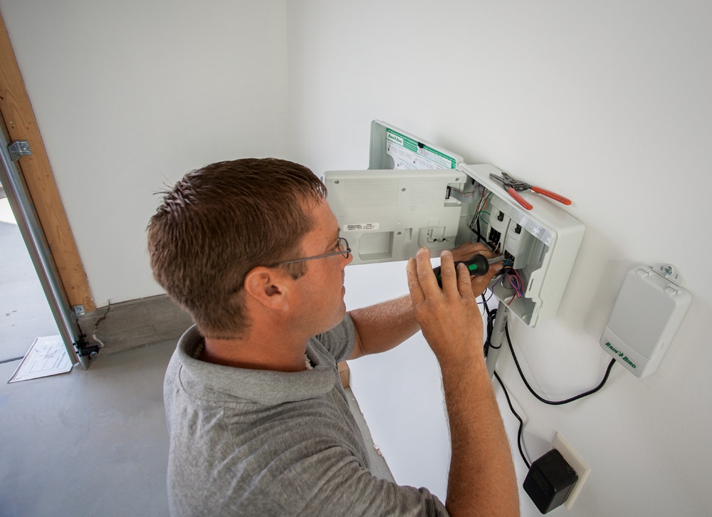 Bild 1 von Rain Bird ESP-ME3 WiFi-Steuergerät + LNK2-Modul, 4-22 Stationen, SET, Outdoor, wirless
